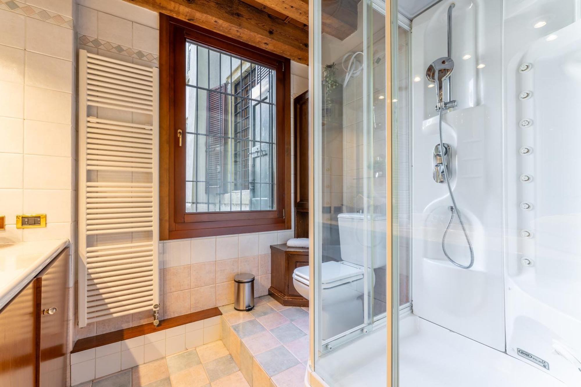Sgarzerie Luxury Flat 2 Rooms 120Mq ヴェローナ エクステリア 写真