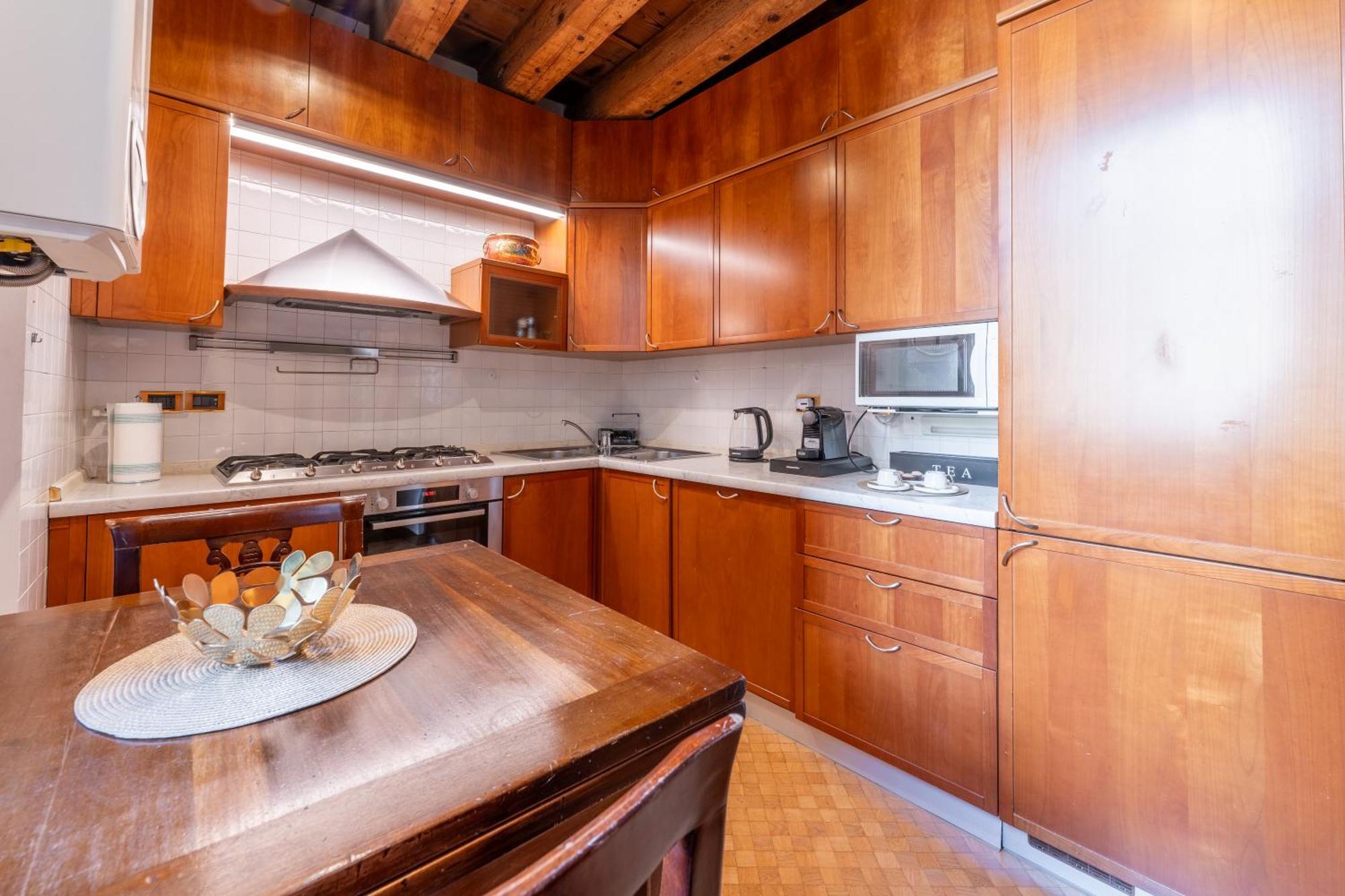 Sgarzerie Luxury Flat 2 Rooms 120Mq ヴェローナ エクステリア 写真
